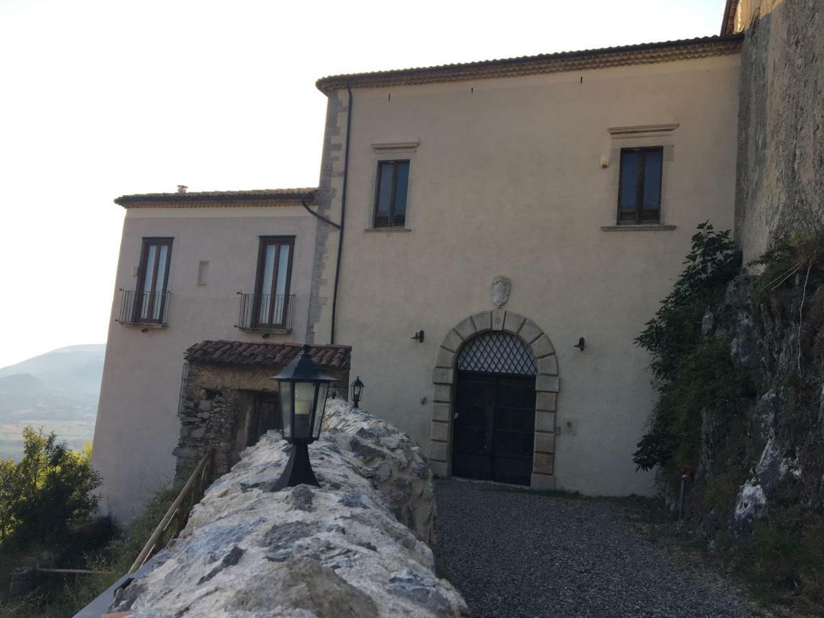 Palazzo Cestari Hotel Montesano sulla Marcellana Exterior photo